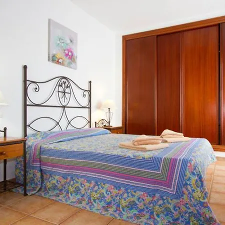 Villa Charming Mojones 3 Bedrooms Child Friendly Pool Lise Short Walk To Old Town Puerto Del Carmen *